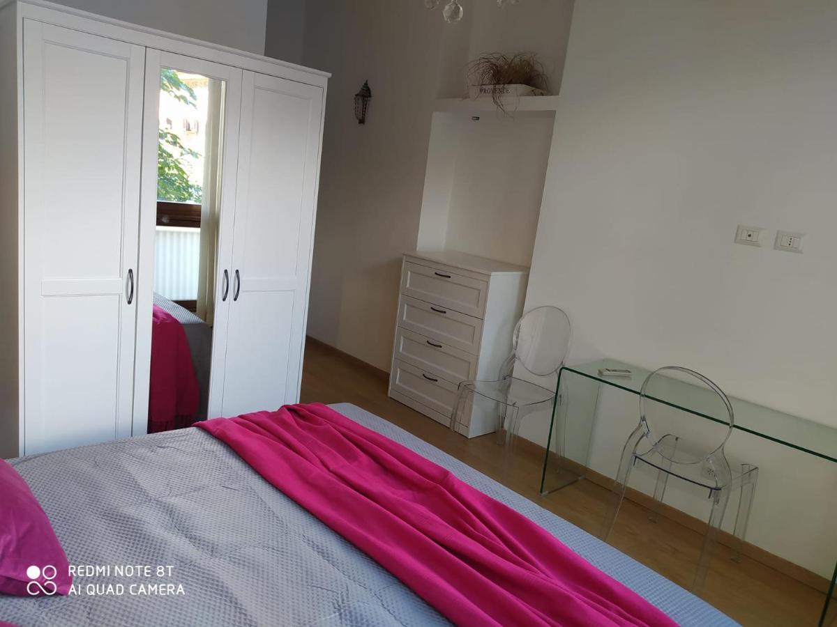 Vanity Apartment - 4 Bedrooms With 4 Bathrooms - Ac & Wifi Rzym Zewnętrze zdjęcie