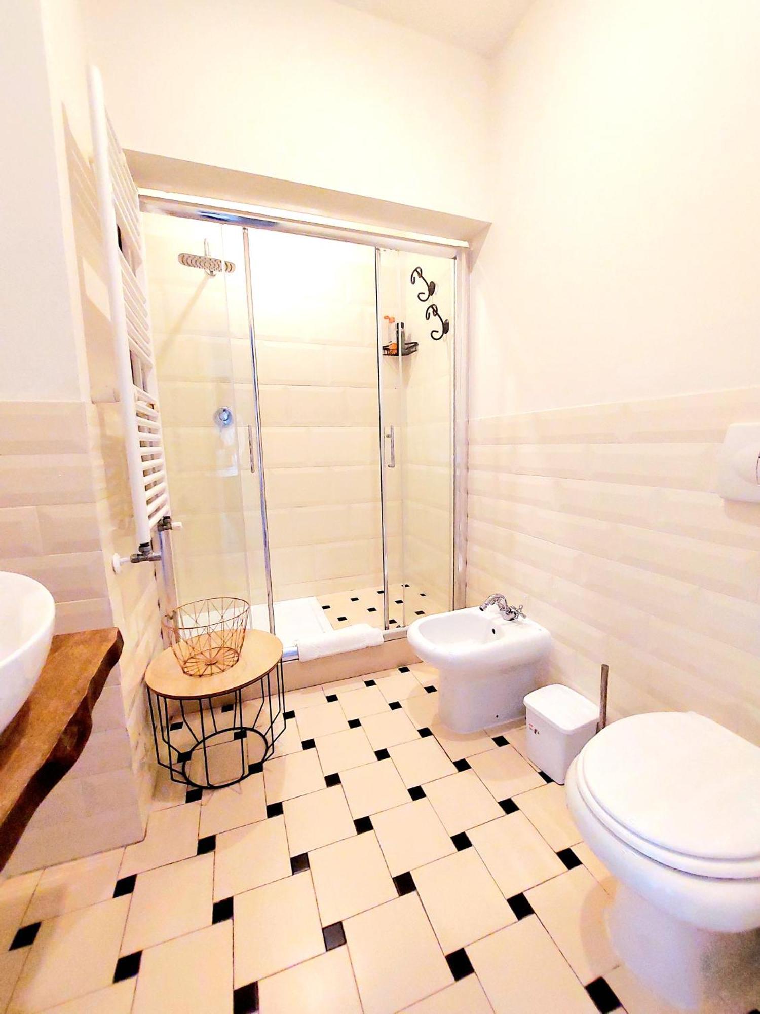 Vanity Apartment - 4 Bedrooms With 4 Bathrooms - Ac & Wifi Rzym Zewnętrze zdjęcie